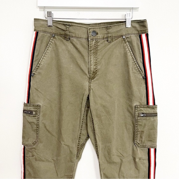 BOGO! Athleta Summit Utility Cargo Pants Olive Green High Rise Striped 4 - Picture 4 of 11
